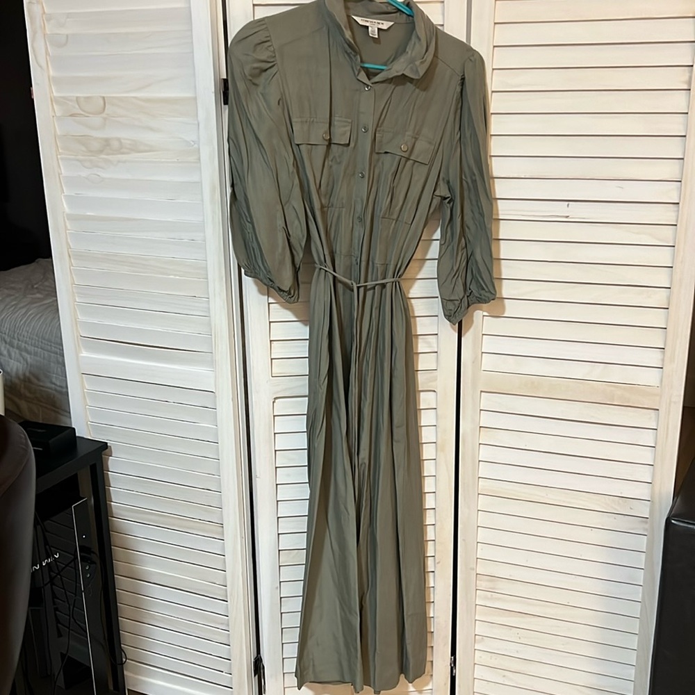 Khaki midi safari style dress size 8 from forever new worn once linen